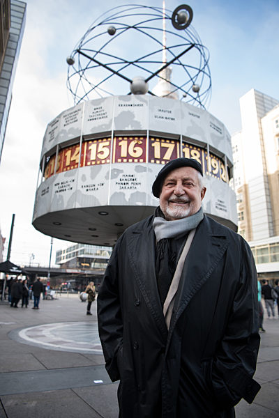 50 Jahre Weltzeituhr am Alexanderplatz