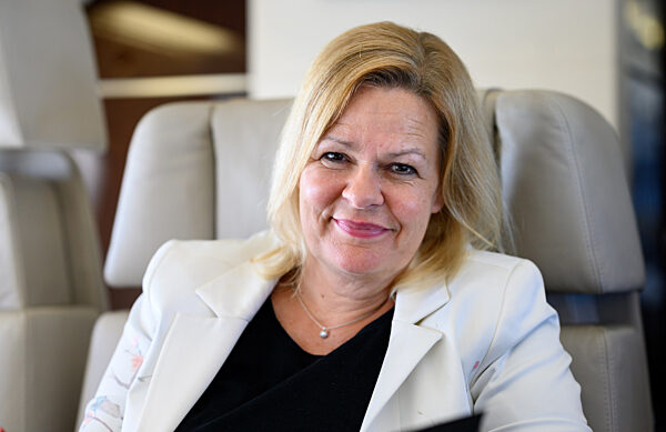 Bundesinnenministerin Faeser reist nach Tunesien