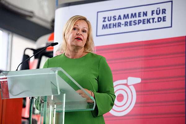Start der Kampagne „Zusammen für mehr Respekt“