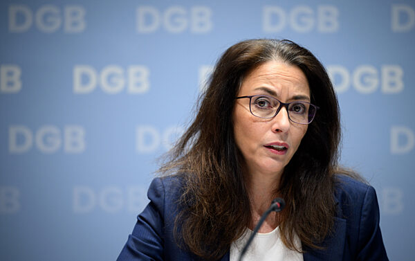 Pressekonferenz Deutscher Gewerkschaftsbund (DGB)