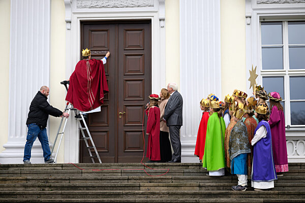 Sternsinger beim Bundespräsidenten