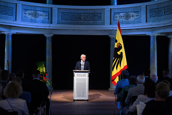 "Ortszeit Deutschland" - Bundespräsident in Neuruppin