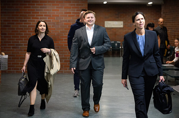 Prozess gegen Comedy-Autor El Hotzo