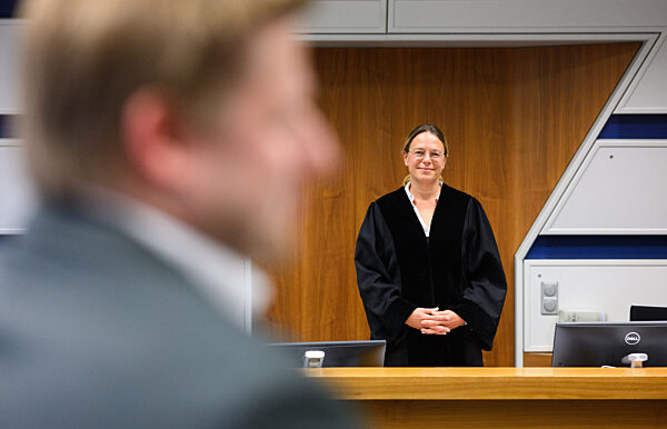 Prozess gegen Comedy-Autor El Hotzo