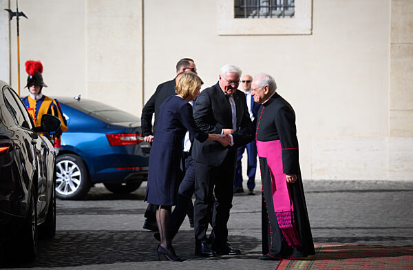 Bundespräsident Steinmeier in Vatikanstadt