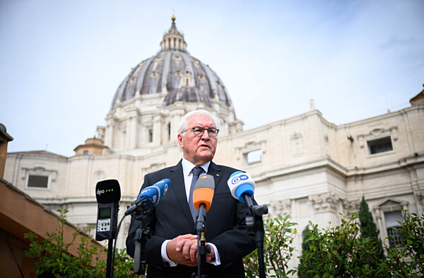 Bundespräsident Steinmeier in Vatikanstadt