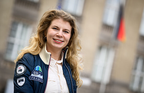 Astronautin Rabea Rogge besucht Freiheitsglocke