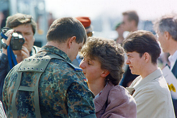 Deutsche IFOR-Soldaten aus Ex-Jugoslawien zurückgekehrt