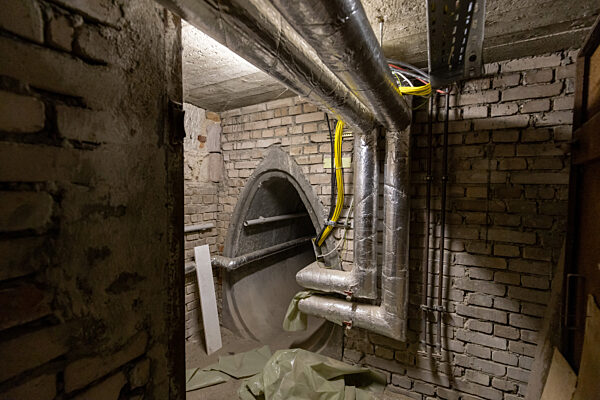 Verein geht im Nürnberger Untergrund auf Bunkersuche