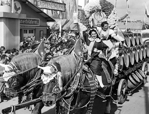 Oktoberfest in München 1955