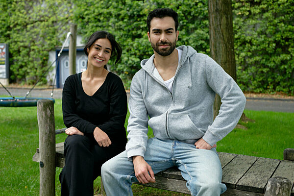 Unter uns - Özge Delioglan und Metehan Demiröz