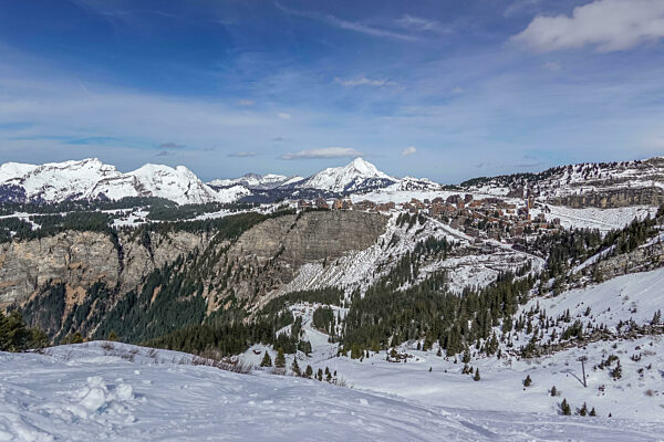 Avoriaz, Wintersportgebiet Les Portes du Soleil, Haute-Savoie, Frankreich
