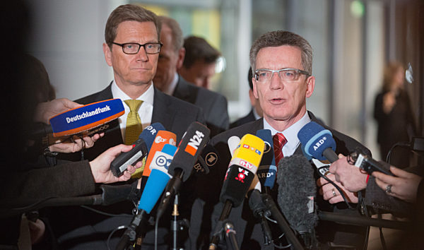 Westerwelle und de Maiziere zu Malieinsatz