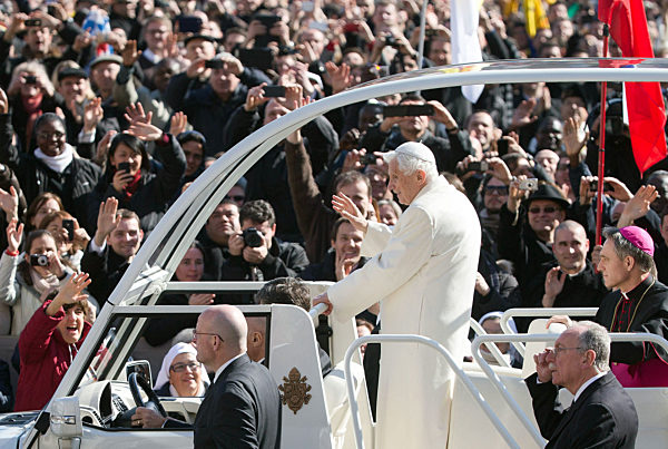 Abschied von Papst Benedikt XVI.
