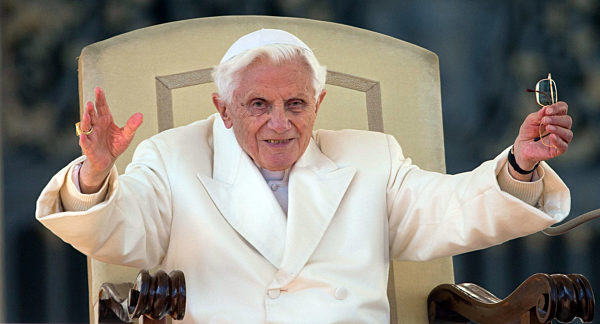 Abschied von Papst Benedikt XVI.