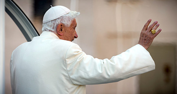 Abschied von Papst Benedikt XVI.