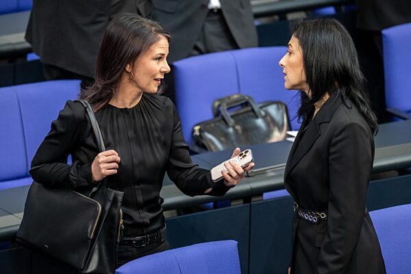 80. Jahrestag Ende Zweiter Weltkrieg – Bundestag