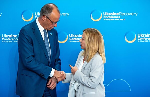 Wiederaufbaukonferenz für die Ukraine in Rom