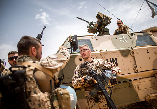 Von der Leyen besucht Mali