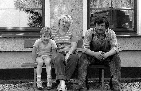 DDR - Fischer-Familie auf Rügen