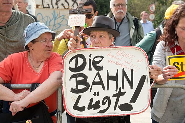 Tunneltaufe - Stuttgart 21