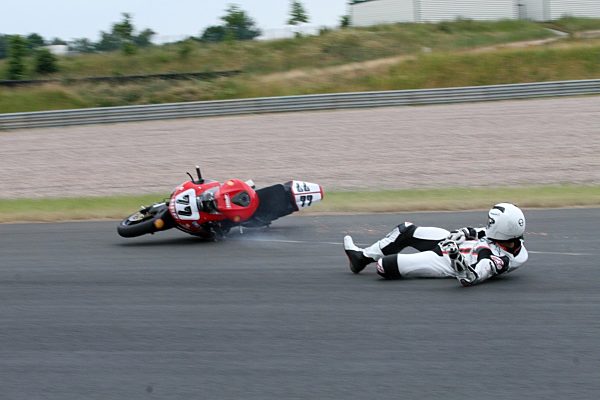 Motorrad - Sachsenring - Sturz Michael Schumacher