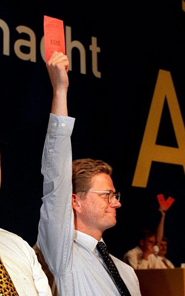 FDP-Chef Westerwelle stellt Stellvertreter Möllemann Ultimatum