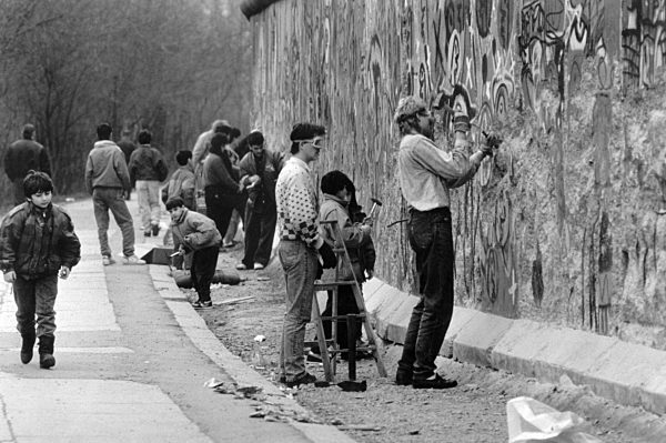 Berlin - Wall Woodpeckers