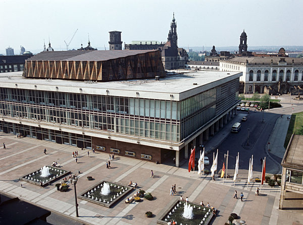 DDR - Neubauten in Dresden 1979