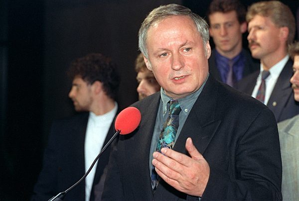 CDU siegt bei Bundestagswahl 1990