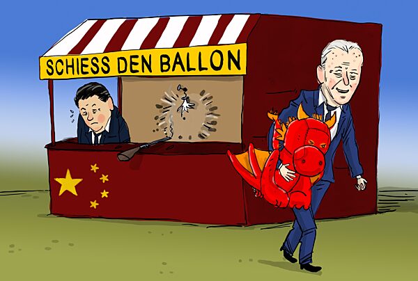 USA schiessen Ballon ab