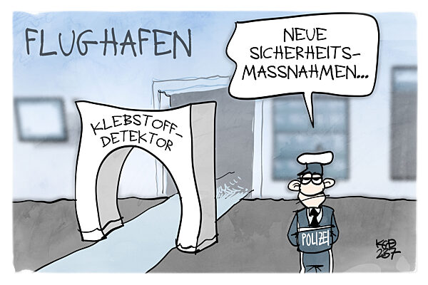 Klimaaktivisten blockieren Flueghaefen