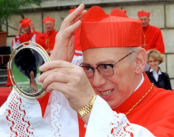 Titel: Horst Tappert steht wieder vor der Kamera