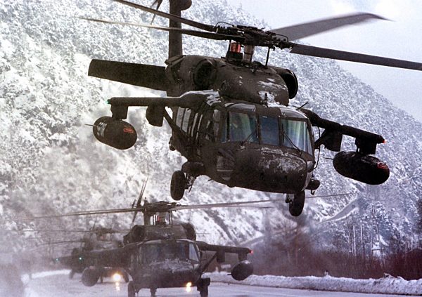 US-Helikopter evakuieren Galtür-Urlauber