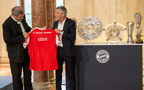 Empfang FC Bayern München in Staatskanzlei