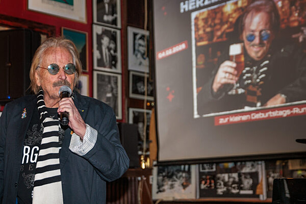 Sänger Zander feiert seinen 84. Geburtstag