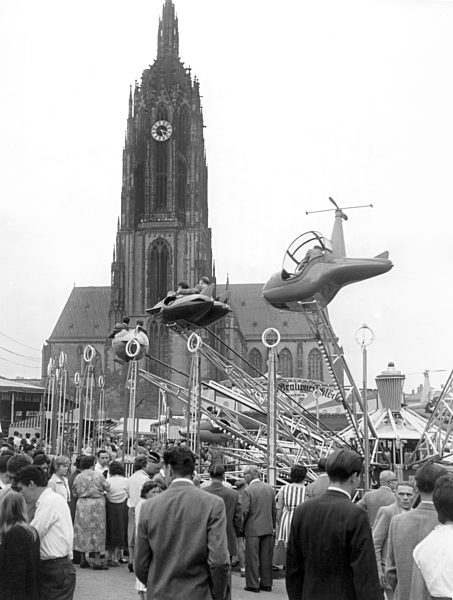 Volksfest am Main in Frankfurt 1958