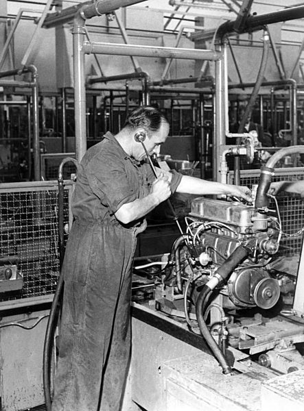 Autoindustrie - Opel in Rüsselsheim