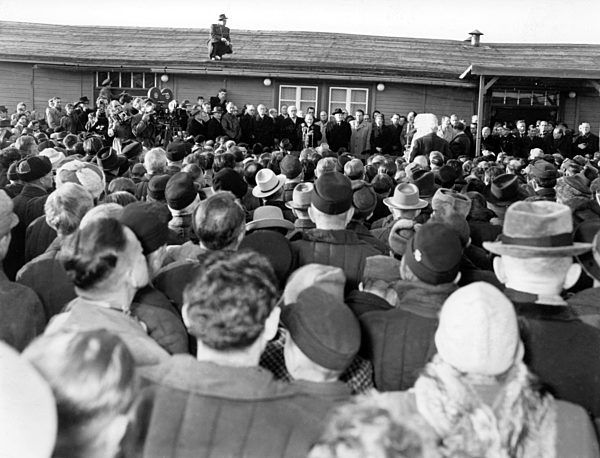 Adenauer in Camp Friedland