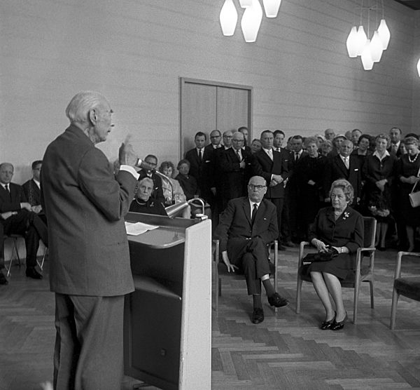 Press conference and reception of the Convalescent Mother's Foundation