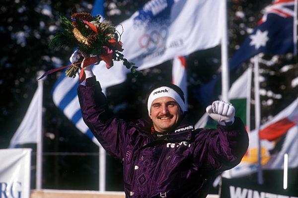 Georg Hackl , Rodeln , Jubel Freude beim Olympiasieg in Lillehammer 1994