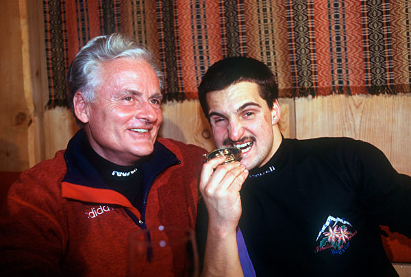 Georg Hackl , und Bundestrainer Sepp Lenz , Rodeln ...