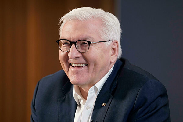 Live-Schalte zur Internationalen Raumstation ISS mit Astronaut Matthias Maurer und dem Bundespraesidenten Frank-Walter Steinmeier