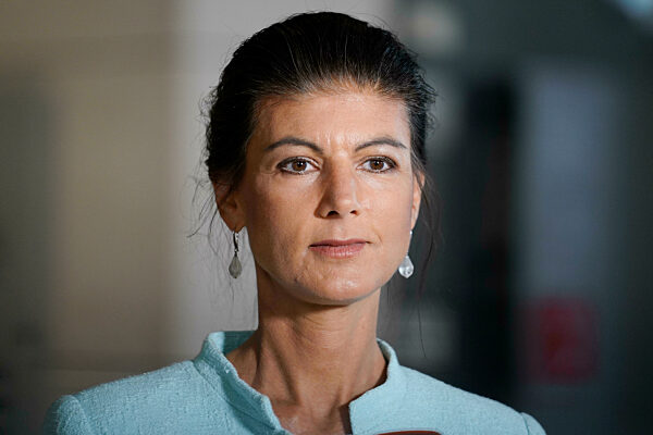 28. Bundestagssitzung und Debatte