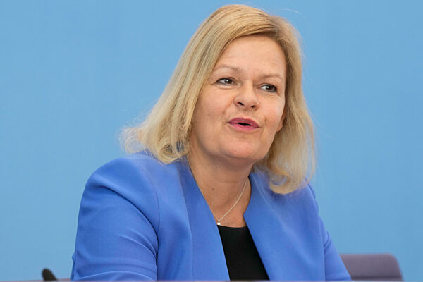 Bundespressekonferenz Vorstellung der BSI Praesidentin