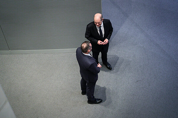Deutscher Bundestag, 143. Plenarsitzung
