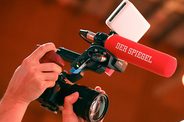 Symbolbild und Themenbild DER SPIEGEL