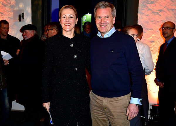 "WET" - Premiere des Wintervariete Hannover