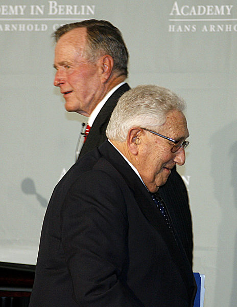 Henry Kissinger Award for George Bush senior