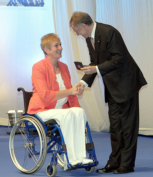 Köhler verleiht Silbernes Lorbeerblatt